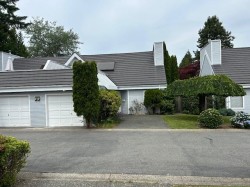 9-9785 152b Street  Surrey, BC V3R 9W2