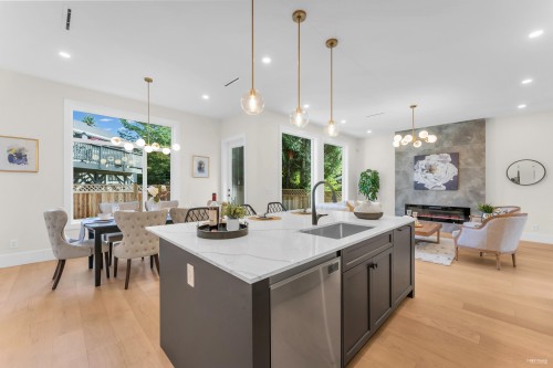 1810 142 Street, Surrey, BC 