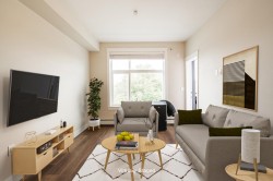 425-11077 Ravine Road  Surrey, BC V3T 0R7