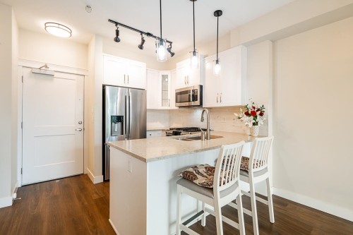 425-11077 Ravine Road, Surrey, BC 