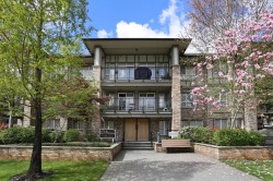 304-8717 160 Street  Surrey, BC V4N 5X7