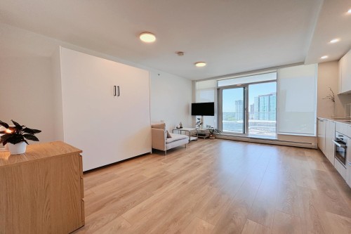 2110-13685 102 Avenue  Surrey, BC V3T 1N7