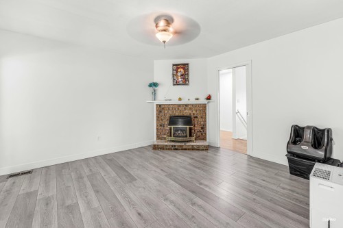 3047 Crossley Drive, Abbotsford, BC 