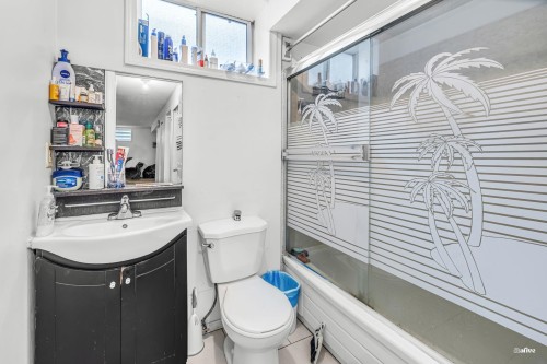 3047 Crossley Drive, Abbotsford, BC 