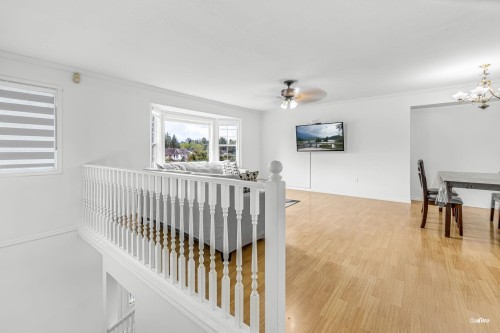 3047 Crossley Drive, Abbotsford, BC 