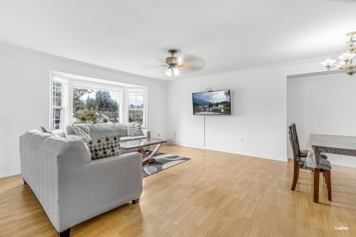 3047 Crossley Drive, Abbotsford, BC 