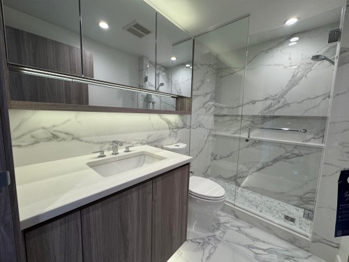 2409-13768 100 Avenue, Surrey, BC 