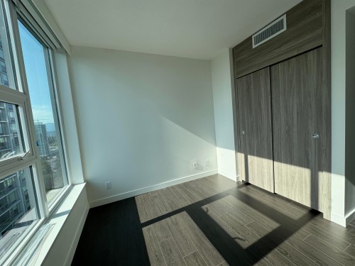 2409-13768 100 Avenue, Surrey, BC 