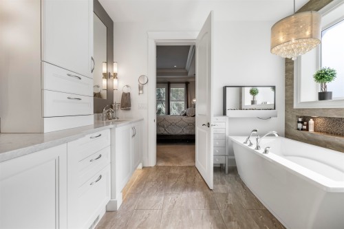 21950 44 Avenue, Langley, BC 