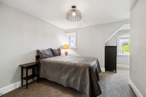 21950 44 Avenue, Langley, BC 