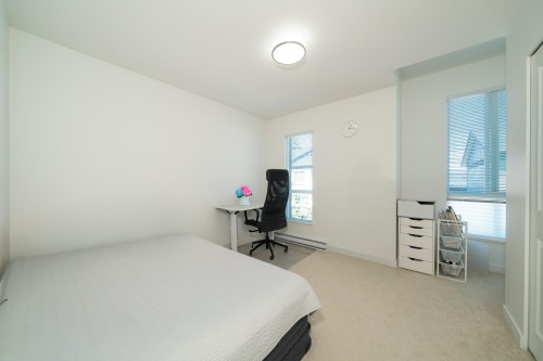 64-15828 27Th Avenue, Surrey, BC 