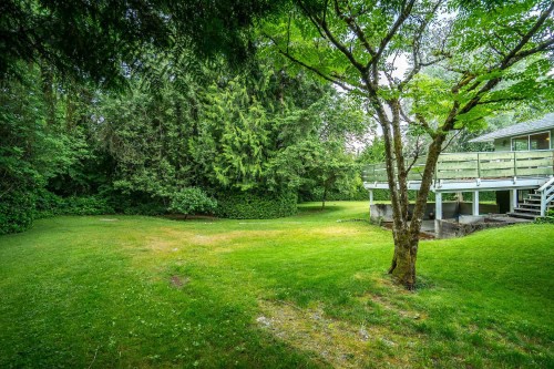 15875 101A Avenue, Surrey, BC 