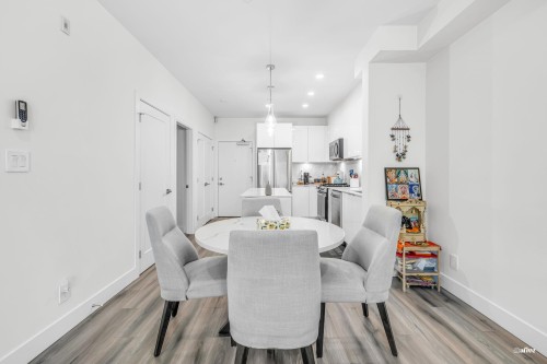 A306-8447 202 Street, Langley, BC 