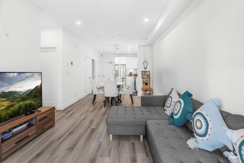 A306-8447 202 Street, Langley, BC 