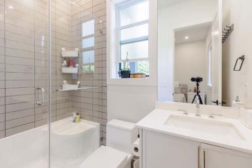 7002 Brewster Drive W, Delta, BC 