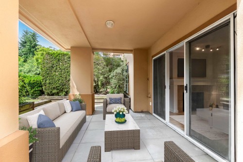 109-15155 22 Avenue  Surrey, BC V4A 9T4