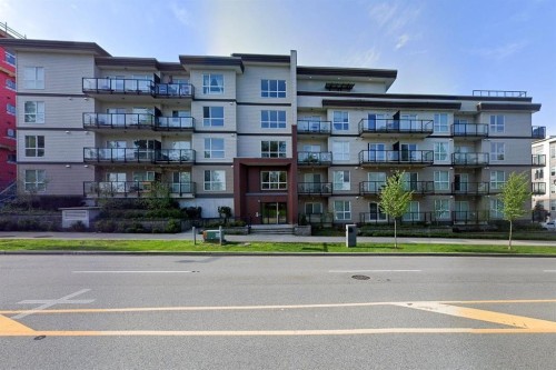 212-13768 108 Avenue  Surrey, BC V3T 0L9