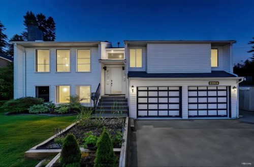 22924 88 Avenue  Langley, BC V1M 2S5