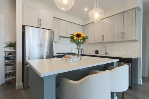 310-32838 Ventura Avenue  Abbotsford, BC V2S 0M5