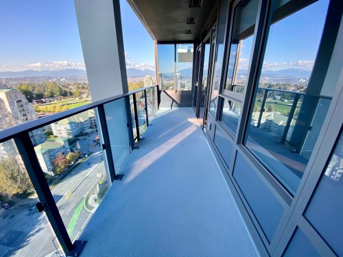 1801-13428 105 Avenue, Surrey, BC 