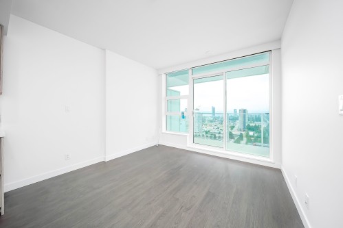 3301-13768 100 Avenue, Surrey, BC 