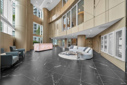 2703-13768 100 Avenue, Surrey, BC 