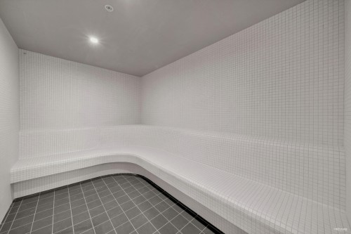 2703-13768 100 Avenue, Surrey, BC 