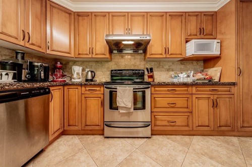 14636 18 Avenue, Surrey, BC 