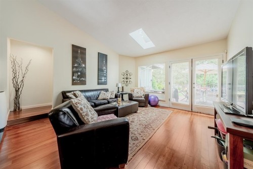 14636 18 Avenue, Surrey, BC 