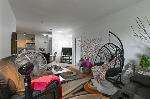 114-33539 Holland Avenue, Abbotsford, BC 