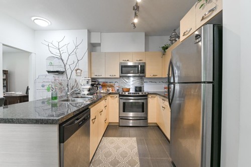 114-33539 Holland Avenue, Abbotsford, BC 