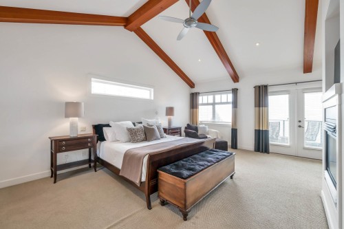 18208 92 Avenue, Surrey, BC 