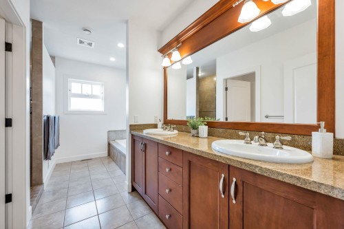 18208 92 Avenue, Surrey, BC 