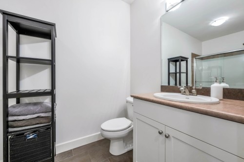 18208 92 Avenue, Surrey, BC 