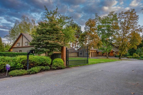 18208 92 Avenue, Surrey, BC 