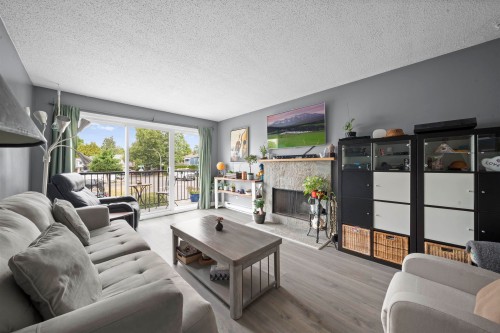 202 Davis Crescent, Langley, BC 