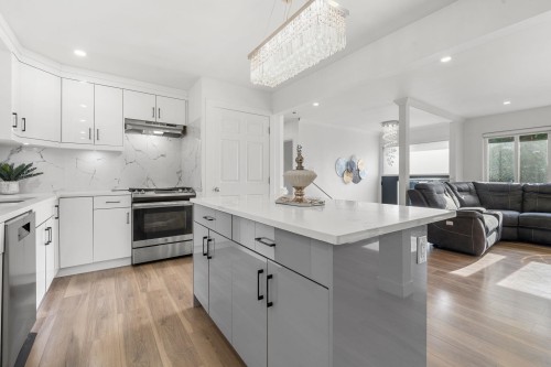 10108 127A Street, Surrey, BC 