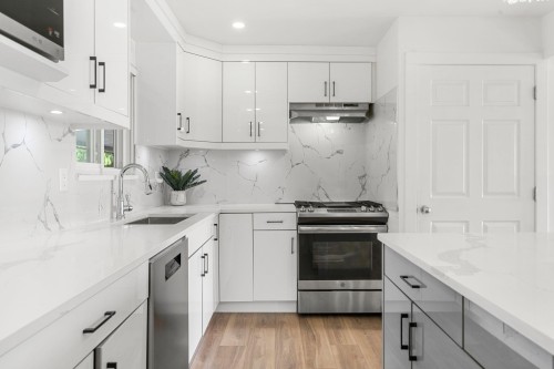 10108 127A Street, Surrey, BC 