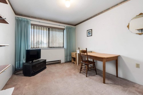 202-33233 Bourquin Crescent, Abbotsford, BC 