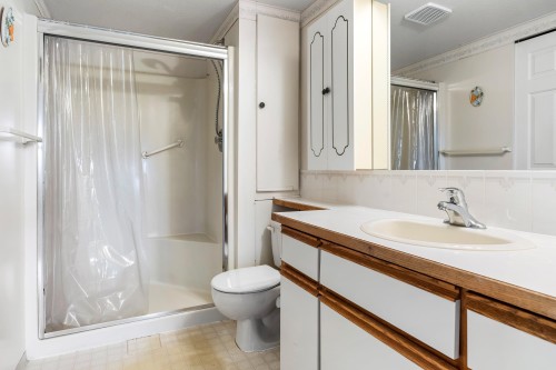 202-33233 Bourquin Crescent, Abbotsford, BC 