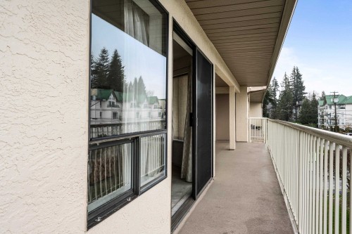 202-33233 Bourquin Crescent, Abbotsford, BC 