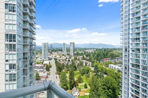 2402-9981 Whalley Boulevard, Surrey, BC 
