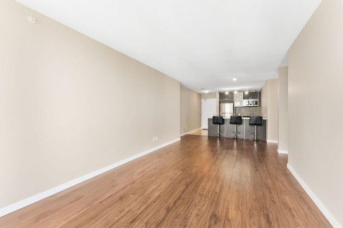 2402-9981 Whalley Boulevard, Surrey, BC 