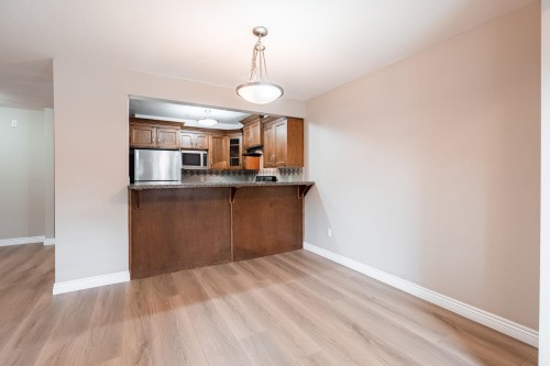 113-10289 133 Street, Surrey, BC 