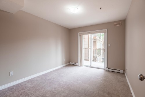 113-10289 133 Street, Surrey, BC 