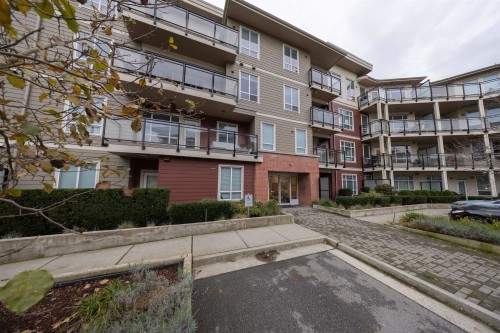 D202-20211 66 Avenue, Langley, BC 