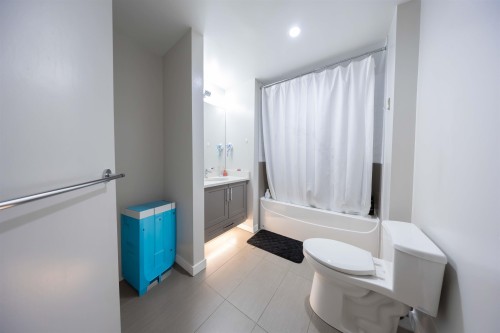 D202-20211 66 Avenue, Langley, BC 