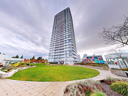 2708-13685 102 Avenue  Surrey, BC V3T 0S2