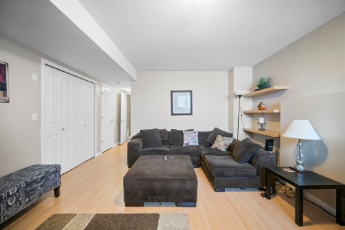 6-6533 121 Street, Surrey, BC 