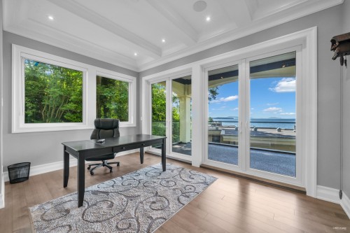 1349 Anderson Street, White Rock, BC 